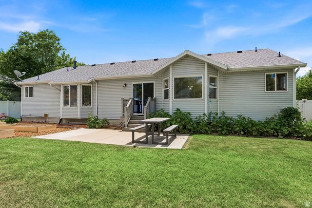 976 W 1400 S, Woods Cross, UT 84087