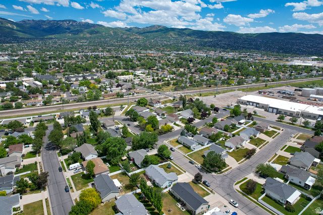 976 W 1400 S, Woods Cross, UT 84087