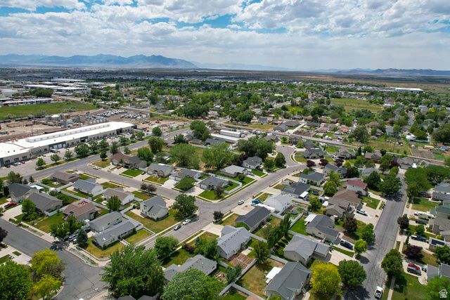 976 W 1400 S, Woods Cross, UT 84087