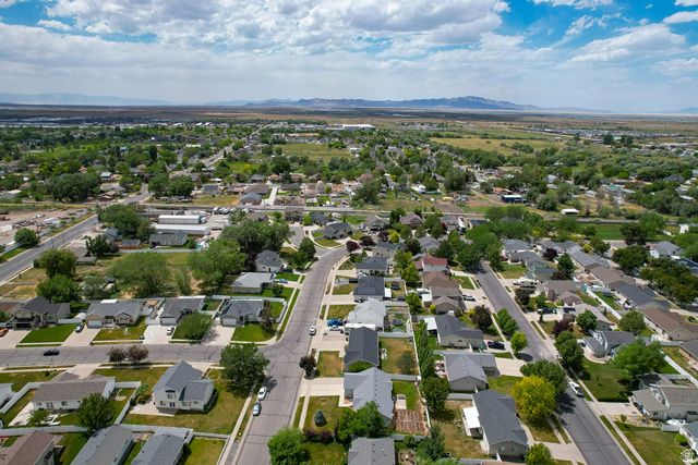 976 W 1400 S, Woods Cross, UT 84087