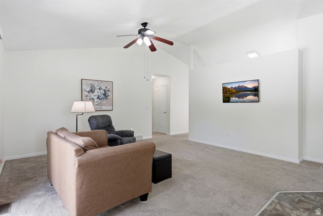 976 W 1400 S, Woods Cross, UT 84087