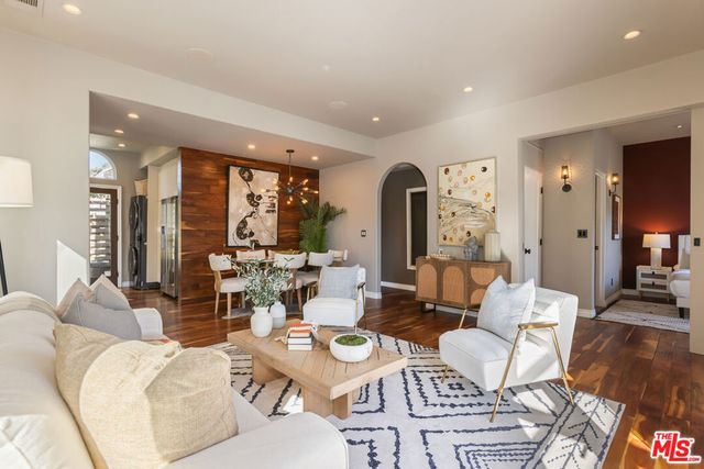 8015 Rosewood Avenue, Los Angeles, CA 90048