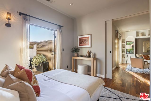 8015 Rosewood Avenue, Los Angeles, CA 90048