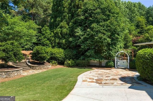 785 Owens Lake Road, Milton, GA 30004