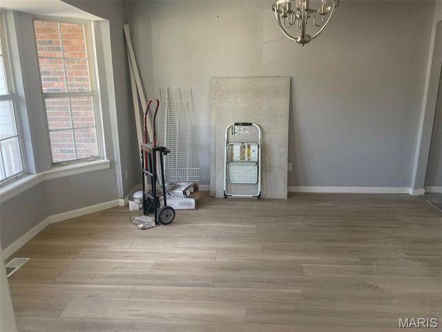 2932 Sherwood Drive, Florissant, MO 63031