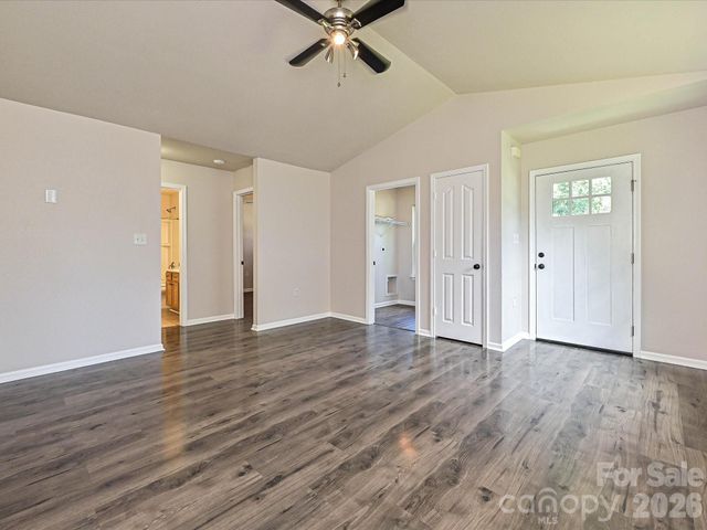 6302 Summerour Place, Charlotte, NC 28214