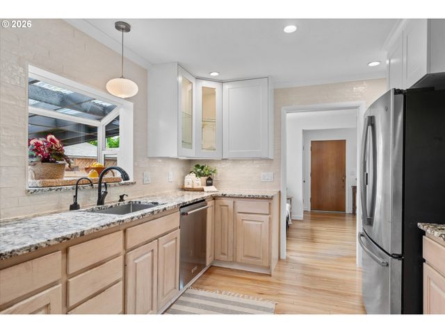 2117 C St, Forest Grove, OR 97116