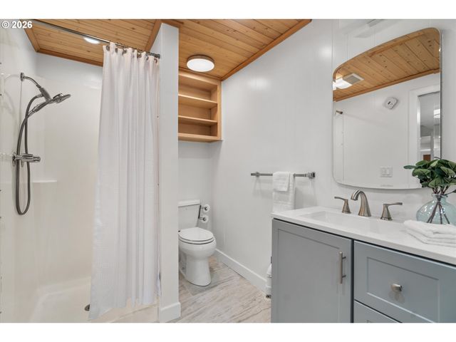 2117 C St, Forest Grove, OR 97116