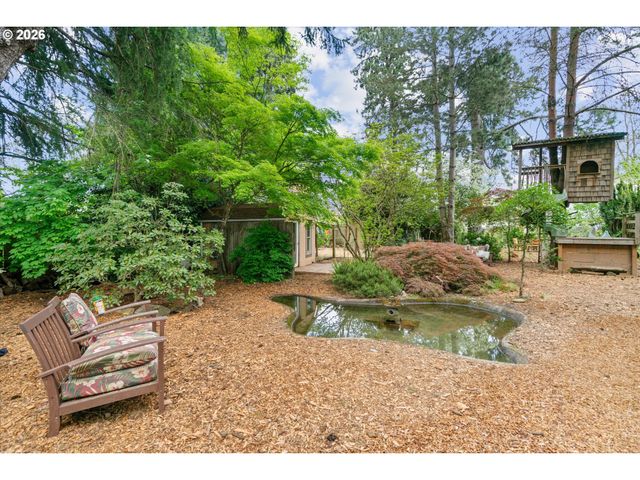 2117 C St, Forest Grove, OR 97116