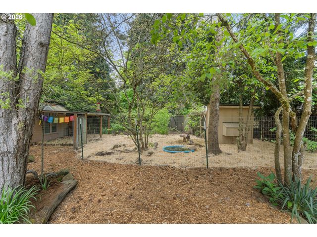 2117 C St, Forest Grove, OR 97116