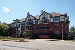 2211 S Grand Boulevard 204, St Louis, MO 63104