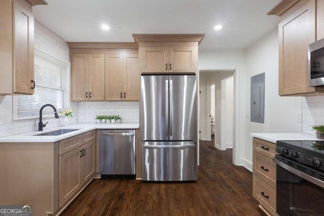 2359 Polar Rock Avenue SW, Atlanta, GA 30315