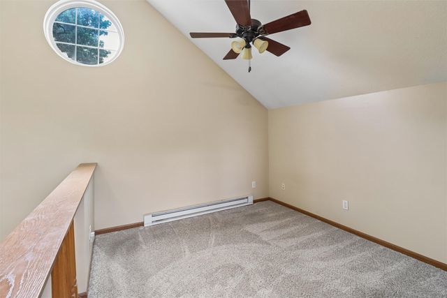 1213 10th Avenue NW, Altoona, IA 50009