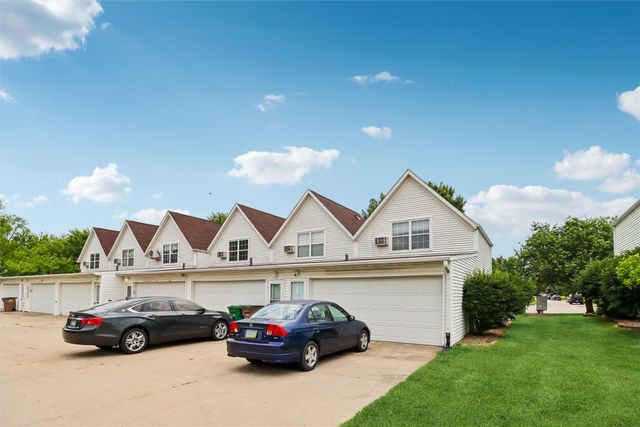 1213 10th Avenue NW, Altoona, IA 50009