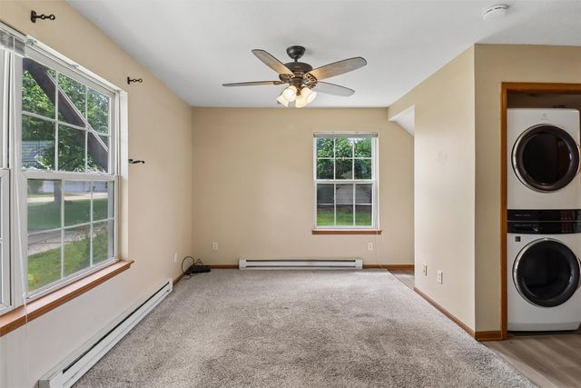 1213 10th Avenue NW, Altoona, IA 50009