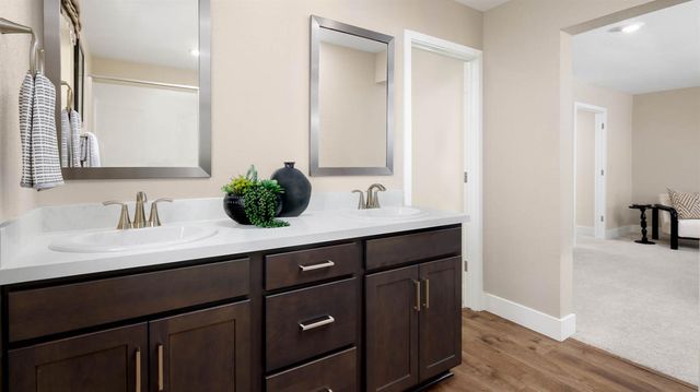 7967 Riverflow Way, Sacramento, CA 95832