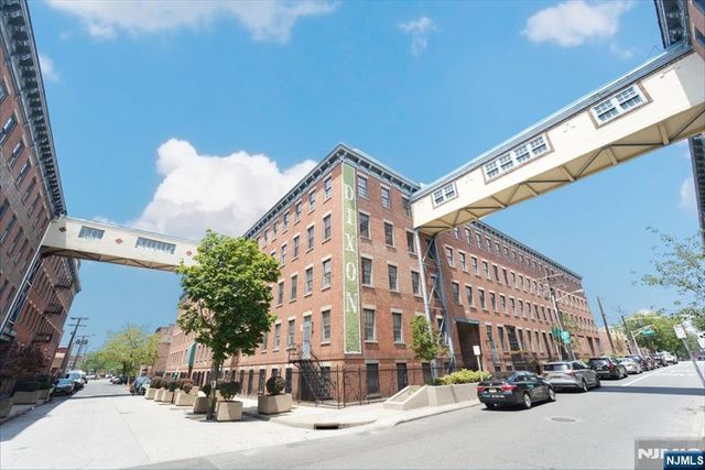 227 Columbus Drive 214b, Jersey City, NJ 07302