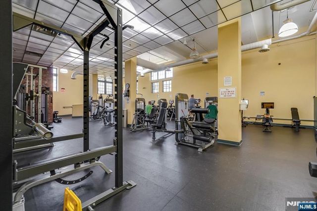227 Columbus Drive 214b, Jersey City, NJ 07302