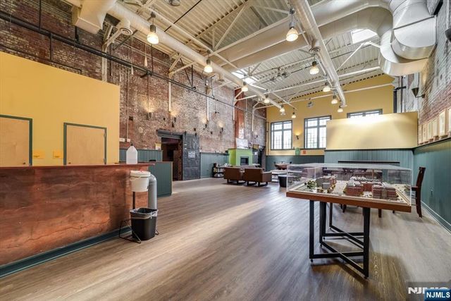 227 Columbus Drive 214b, Jersey City, NJ 07302