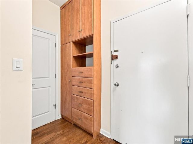 227 Columbus Drive 214b, Jersey City, NJ 07302