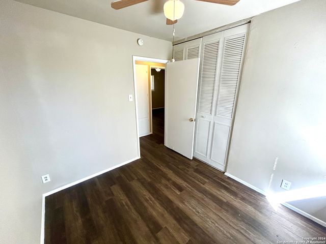 206 Northview Dr., San Antonio, TX 78148