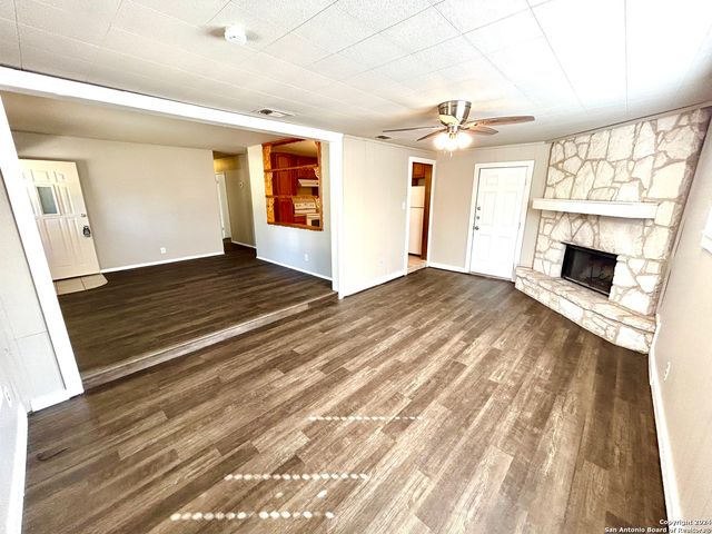 206 Northview Dr., San Antonio, TX 78148