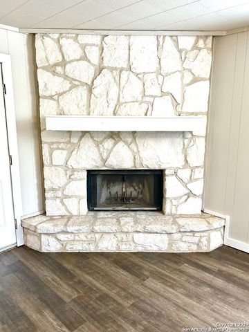 206 Northview Dr., San Antonio, TX 78148