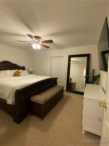 2131 N Pine Cone Avenue, Lecanto, FL 34461