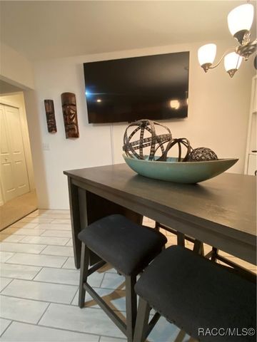 2131 N Pine Cone Avenue, Lecanto, FL 34461