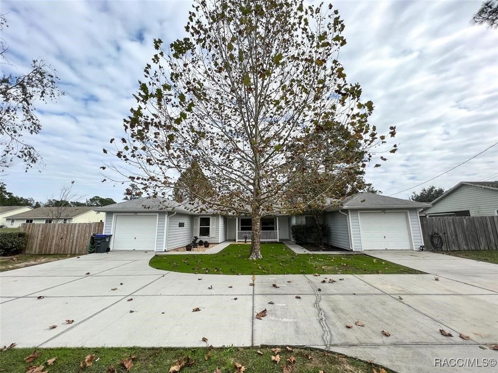 2131 N Pine Cone Avenue, Lecanto, FL 34461