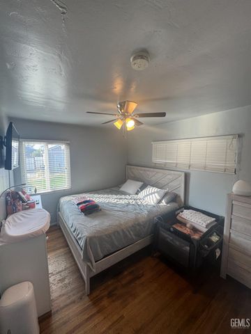 1313 Kelly Street, Bakersfield, CA 93304