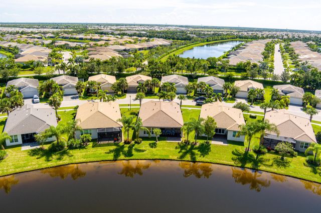 11622 SW Hawkins Terrace, Port St Lucie, FL 34987