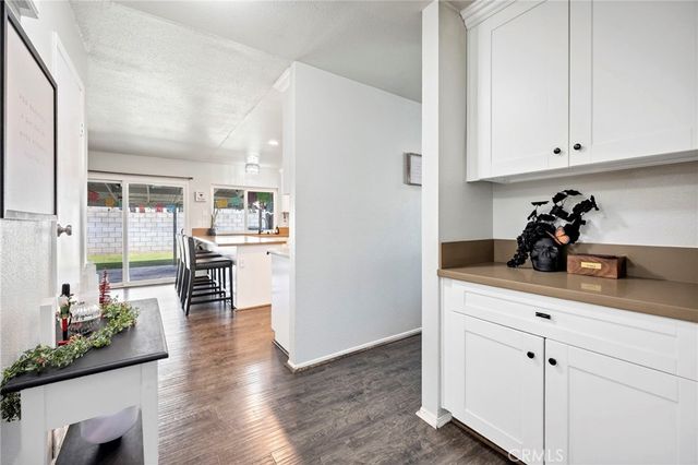 10022 Chula Vista Way, Riverside, CA 92503