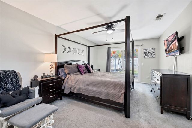 10022 Chula Vista Way, Riverside, CA 92503