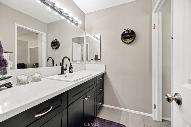 10022 Chula Vista Way, Riverside, CA 92503