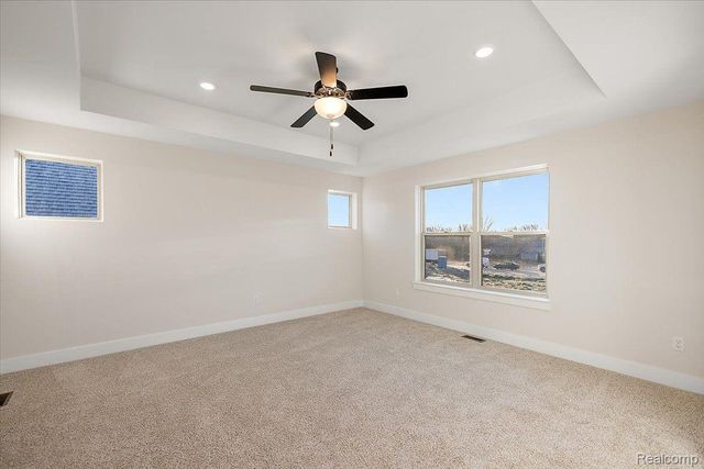 4060 Blossom Drive, Sterling Heights, MI 48314