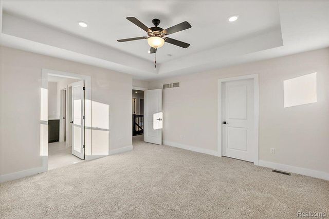 4060 Blossom Drive, Sterling Heights, MI 48314