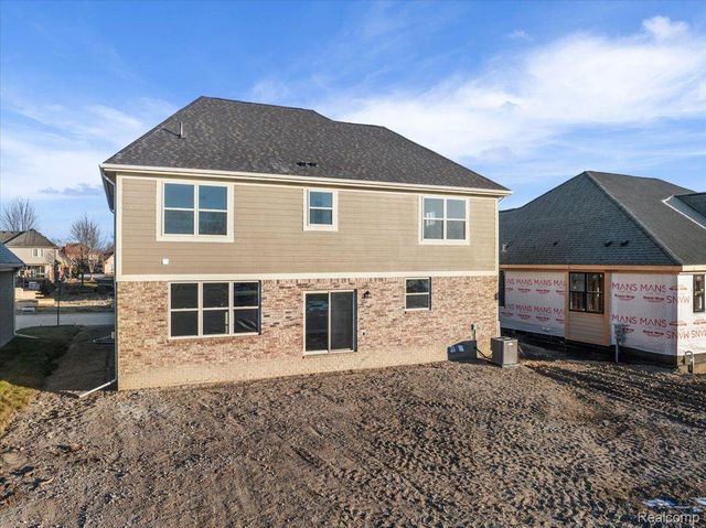 4060 Blossom Drive, Sterling Heights, MI 48314