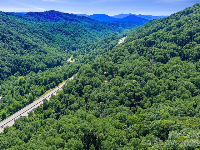 9999 Lovebird Lane 20, Candler, NC 28715