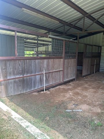 1320 State Hwy 243, Canton, TX 75103