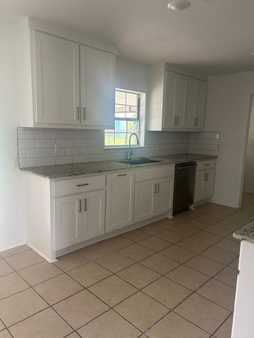 1320 State Hwy 243, Canton, TX 75103