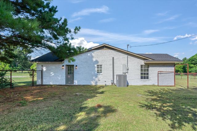 1320 State Hwy 243, Canton, TX 75103