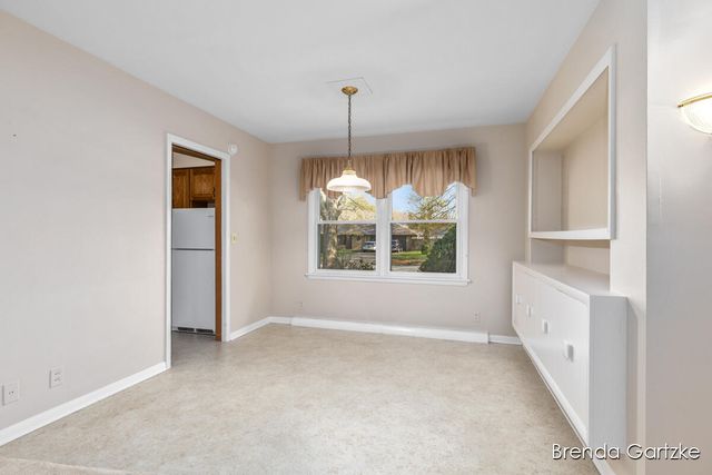 1880 Lynne Lane Nw, City Of Grand Rapids, MI 49504
