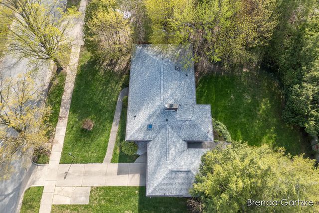 1880 Lynne Lane Nw, City Of Grand Rapids, MI 49504