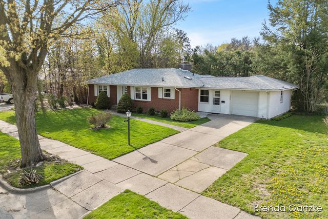 1880 Lynne Lane Nw, City Of Grand Rapids, MI 49504