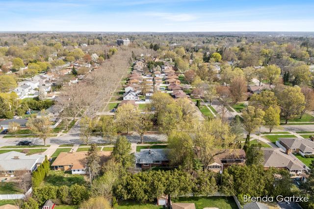 1880 Lynne Lane Nw, City Of Grand Rapids, MI 49504