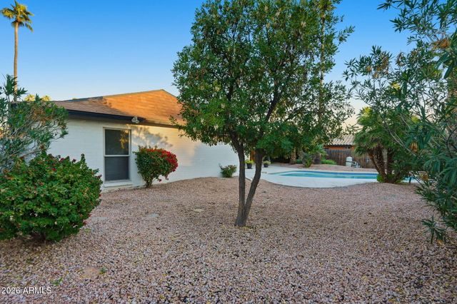 13060 N 48TH Place N, Scottsdale, AZ 85254