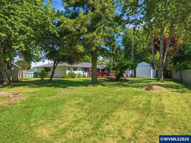 3672 Jefferson Pl SE, Albany, OR 97322