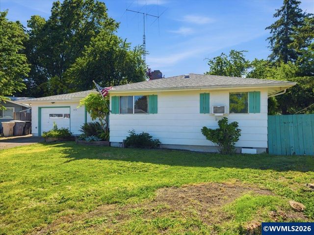 3672 Jefferson Pl SE, Albany, OR 97322