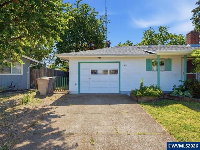 3672 Jefferson Pl SE, Albany, OR 97322